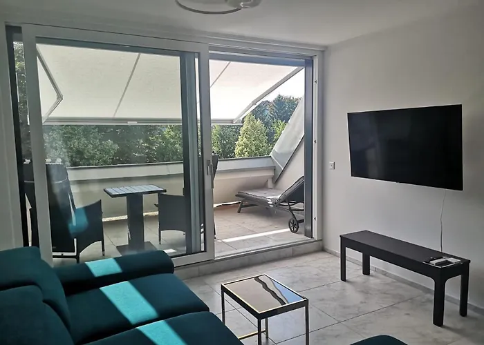 Lotusbluete Appartement In Heviz Mit Tiefgarage Und Panoramaterrasse