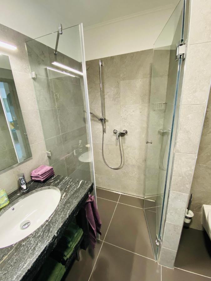 Apartment Lotusbluete In Mit Tiefgarage Und Panoramaterrasse Heviz